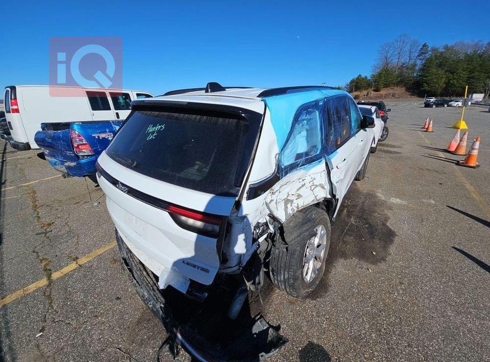 جيب جراند شيروكي